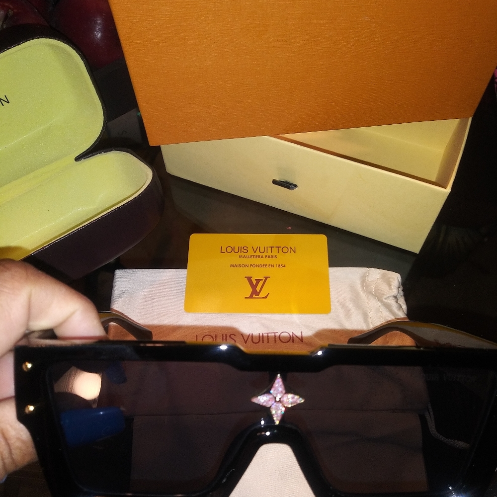 Black Cyclone Sunglasses